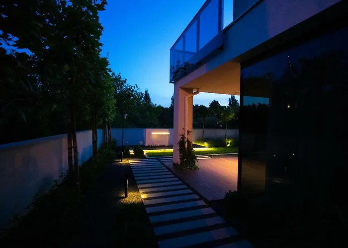 Apartamenty 242